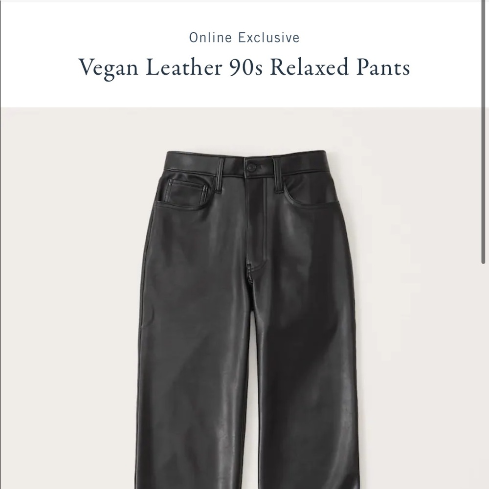 Abercrombie  BLACK 29 short Vegan Leather pants NWT